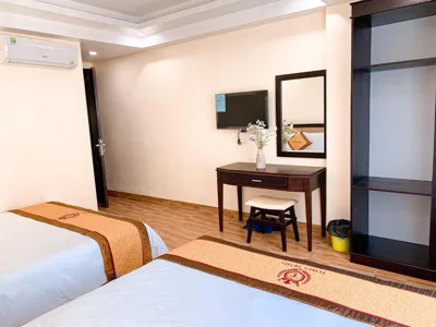Family Room — Tom's Hotel